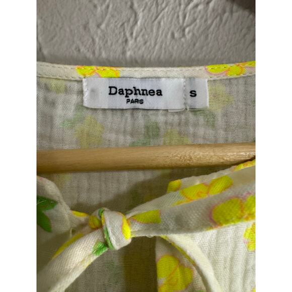 Daphnea Paris Tie Front Slub Cotton Floral Top Size Small - Picture 4 of 4